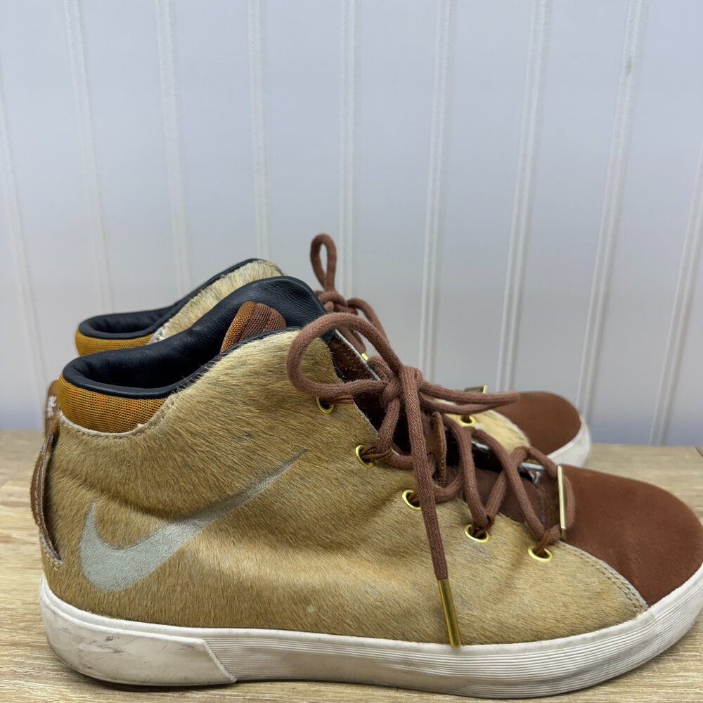 Nike‎ Lebron Brown Lifestyle Sneakers Lions Mane Mens  7.5